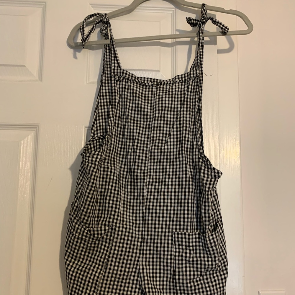LF romper